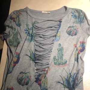 Cactus cut tee